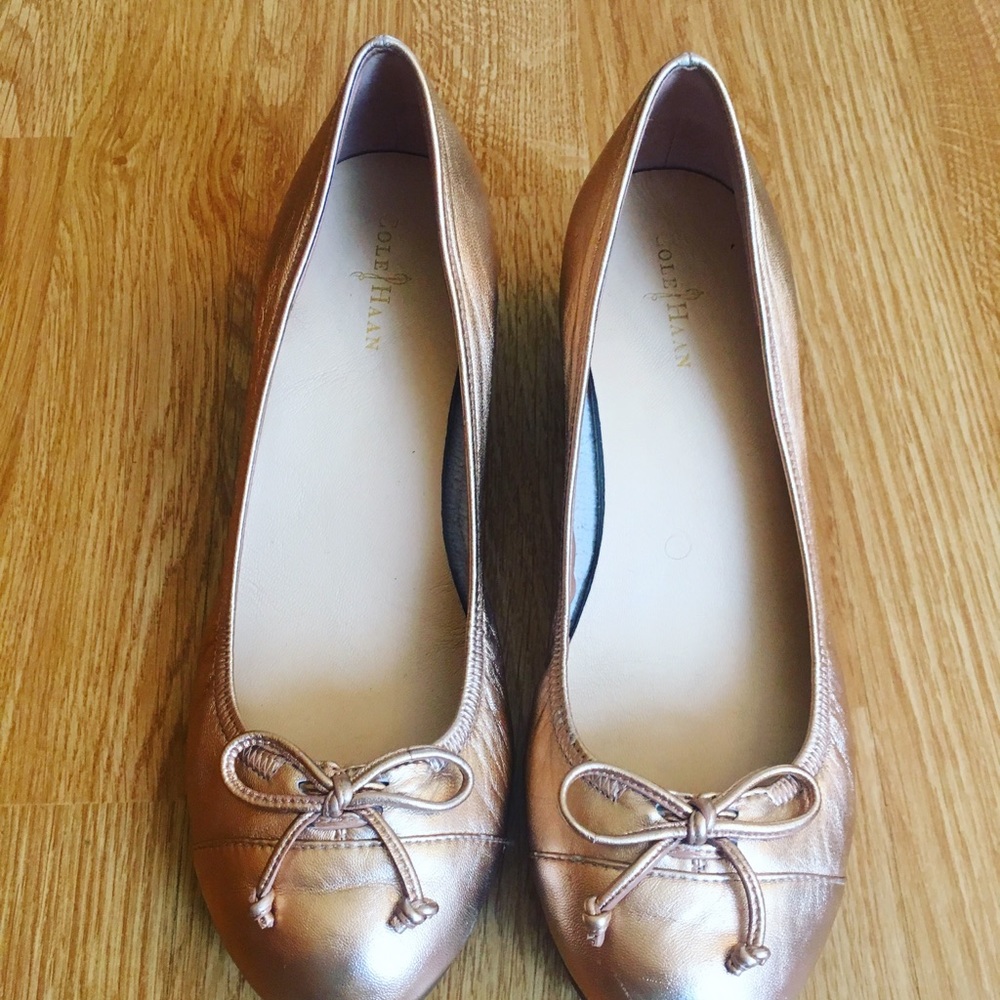 Cole Haan gold wedged flats, NWOT, size 7.5